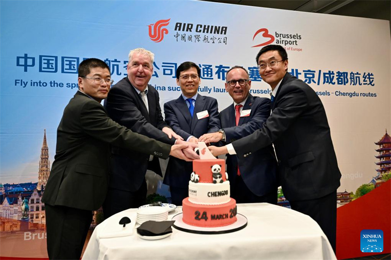 Air China lança novos voos diretos ligando Bruxelas a Beijing e Chengdu