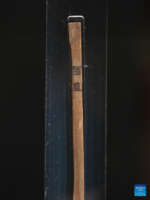 Mais de 100 tiras de bambu recém-restauradas são exibidas publicamente pela primeira vez em exposição em Nanchang