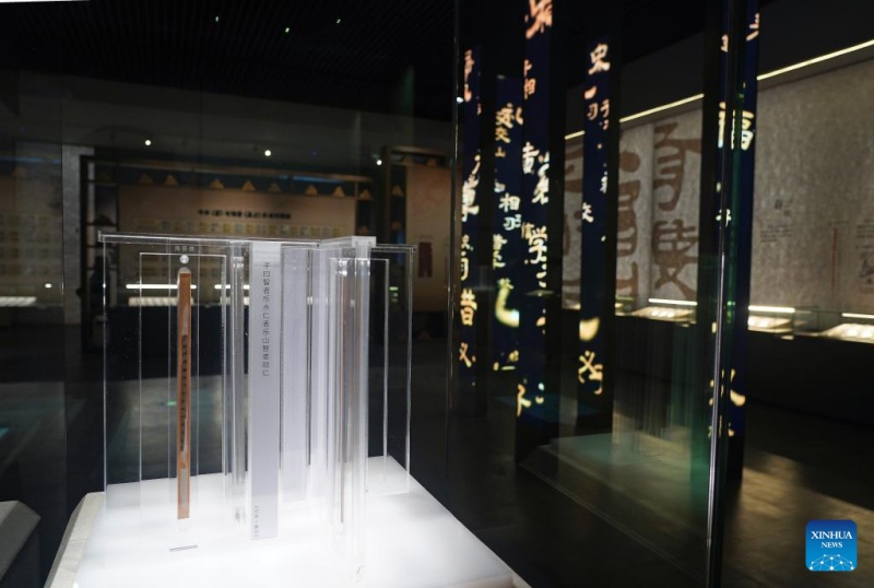 Mais de 100 tiras de bambu recém-restauradas são exibidas publicamente pela primeira vez em exposição em Nanchang