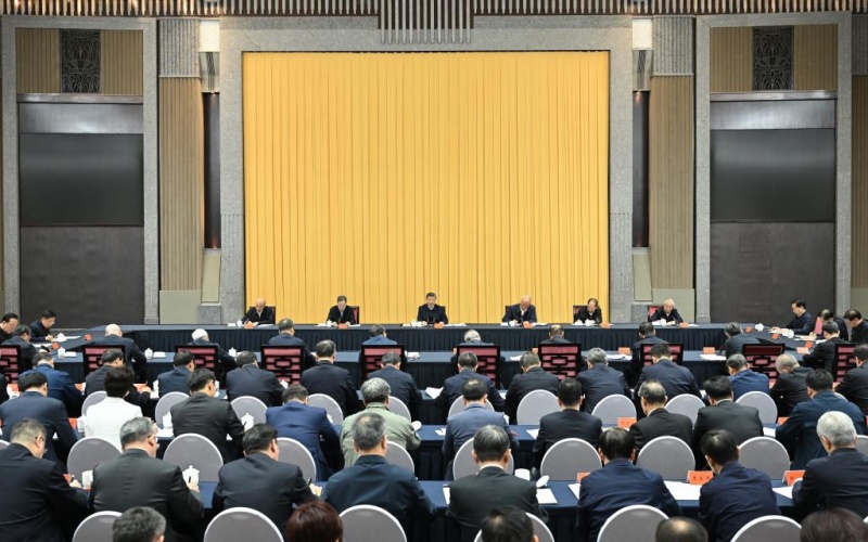 Xi Jinping enfatiza avanço na pesquisa básica para fortalecer a base para construir a força da China em ciência e tecnologia