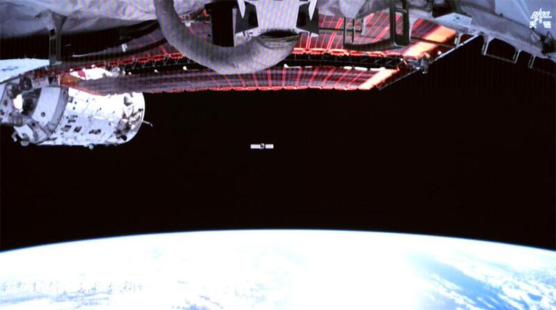 Nave de carga Tianzhou-9 da China se desacopla da combinação da estação espacial