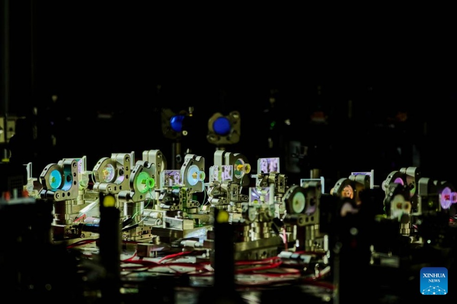 Jiuzhang 4.0: cientistas chineses estabelecem novo recorde mundial em computação quântica