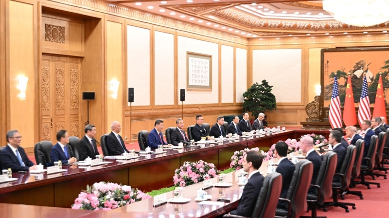 Xi Jinping mantém conversas com Trump em Beijing