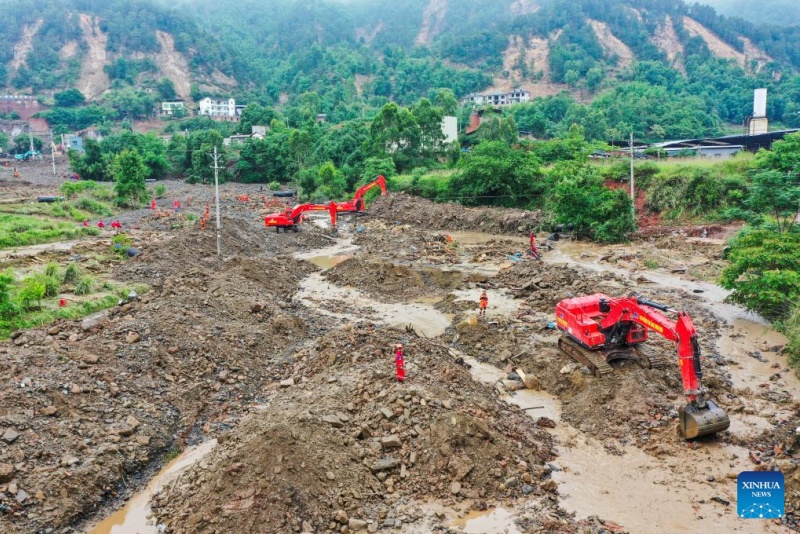 Chongqing: operações de resgate em andamento após forte tempestade atingir o distrito de Yongchuan