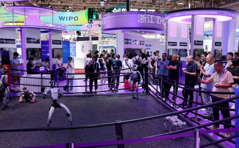 Galeria: 1º dia de visitação pública da 4ª Exposição Internacional da Cadeia de Suprimentos da China