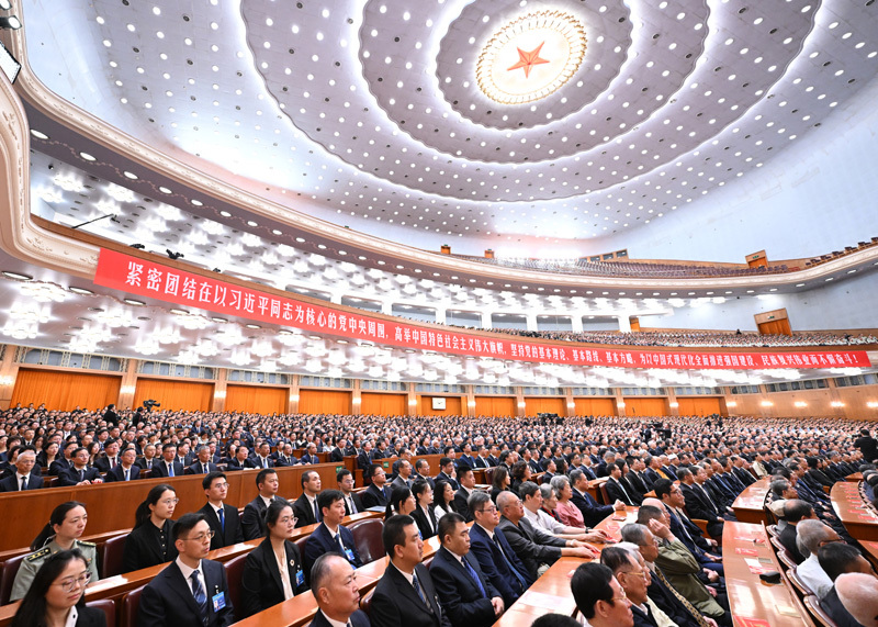 Xi Jinping pede avanço do socialismo com características chinesas no centenário de nascimento do falecido líder Jiang Zemin