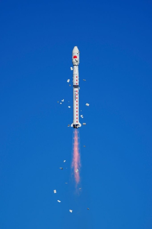 China lança novos grupos de satélites de sensoriamento remoto