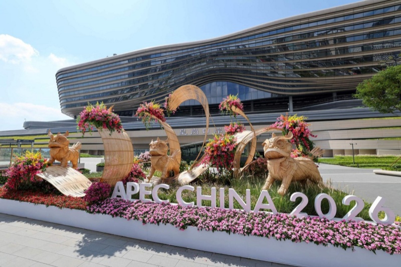 Terminal reformulado é inaugurado para facilitar viagens transfronteiriças entre Shenzhen e Hong Kong