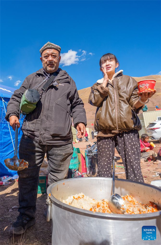 Xizang: voluntários levam acolhimento a região atingida por terremoto