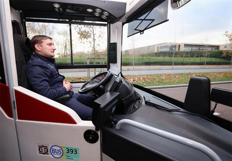 Ônibus autônomo criado por empresa chinesa entrará em funcionamento na França