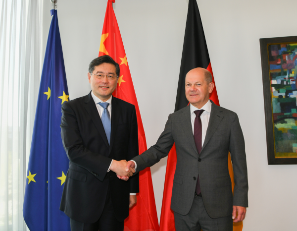Der Dialog und die Zusammenarbeit zwischen China und Deutschland werden der Welt zugute kommen: Bundeskanzlerin