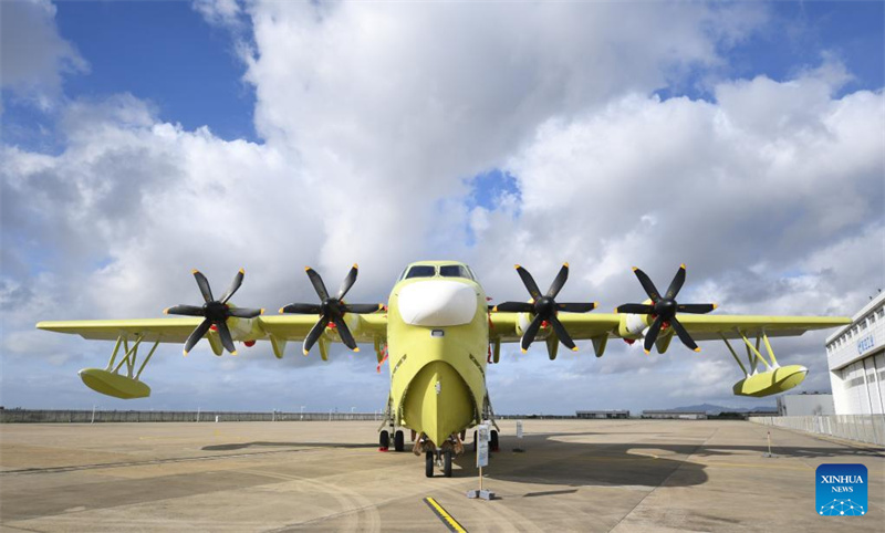 Aeronave anfíbia AG600 da China recebe sinal verde para produção em massa