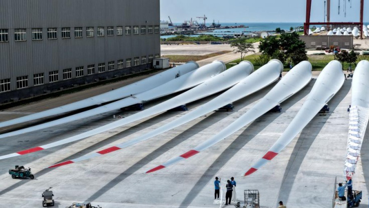 Base integrada de energia eólica offshore impulsiona transição econômica de RongchengNos últimos anos, Rongcheng tem implementado ativamente a estratégia "duplo carbono". 