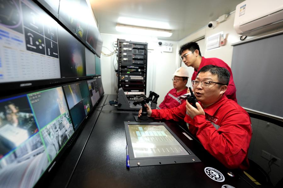 Novo explorador de águas profundas da China, Haiqin, conclui missão no Mar da China Meridional