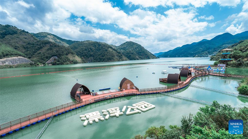 Fujian: turismo ecológico impulsiona economia local na vila de Xiongjiang