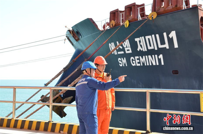 Shandong: primeiro terminal inteligente da China para granéis sólidos de 400 mil toneladas inicia operação