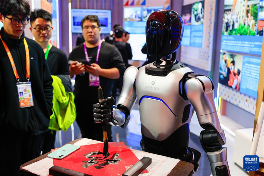 Galeria: Pavilhão da China na Exposição Internacional de Importação da China