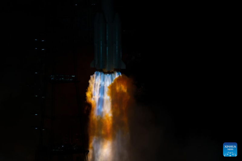 China lança satélite Fengyun-4 03