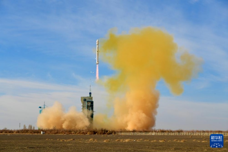 China lança novo satélite