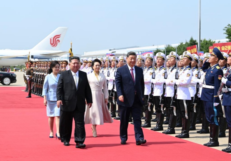 Xi Jinping diz que chegou a importante consenso com Kim sobre desenvolvimento das relações China-RPDC na nova era