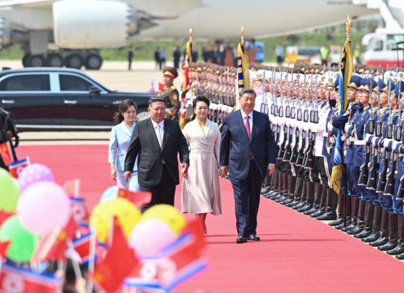 Xi Jinping diz que chegou a importante consenso com Kim sobre desenvolvimento das relações China-RPDC na nova era