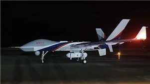 Xizang: drones “Wing Loong” se revezam no apoio emergencial a GyirongDiante das dificuldades causadas pela interrupção das estradas e das comunicações na área atingida, o Departamento de Gestão de Emergências da província de Sichuan mobilizou de emergência dois drones de comunicação do modelo Wing Loong. 