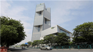 Novo Banco de Desenvolvimento publica primeiro relatório de avaliação da carteira de projetos na ChinaAté junho deste ano, o NBD havia aprovado 33 projetos na China, com um volume de empréstimos de aproximadamente US$ 10,7 bilhões.