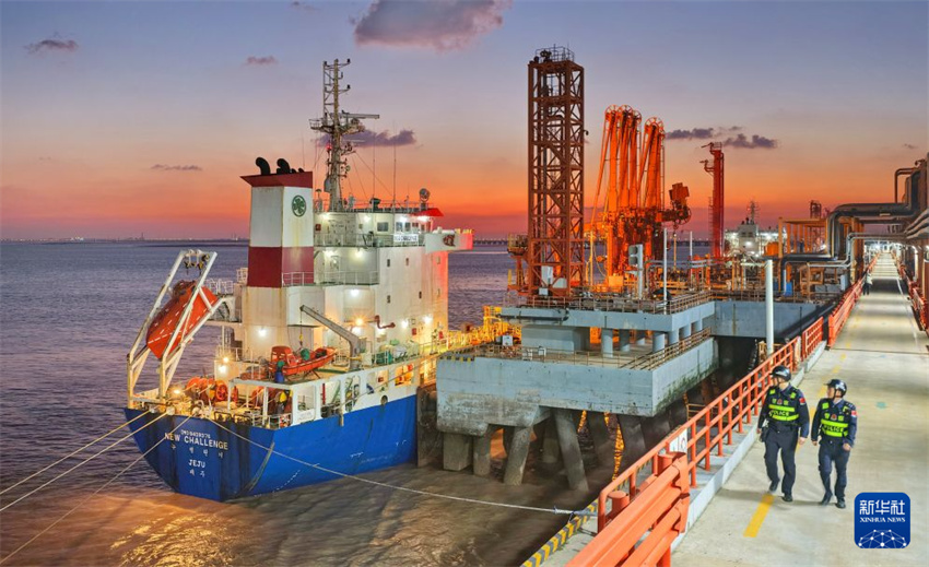 Jiangsu: Porto de Yangkou em Rudong torna-se um polo de energia offshore